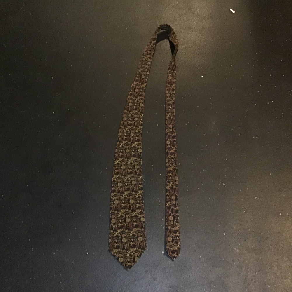 Karl Lagerfeld tie